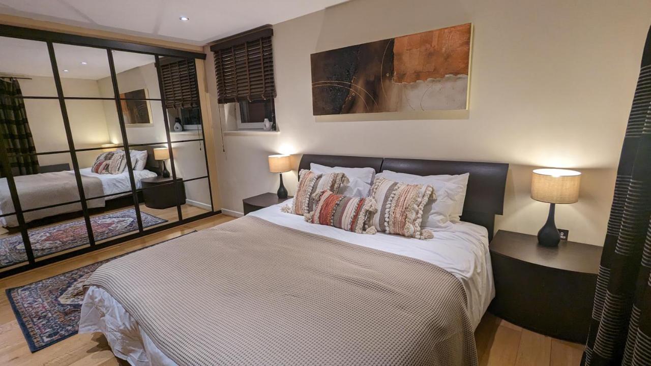 Stunning Apartment Close To Cambridge Station With Free Parking! Bagian luar foto