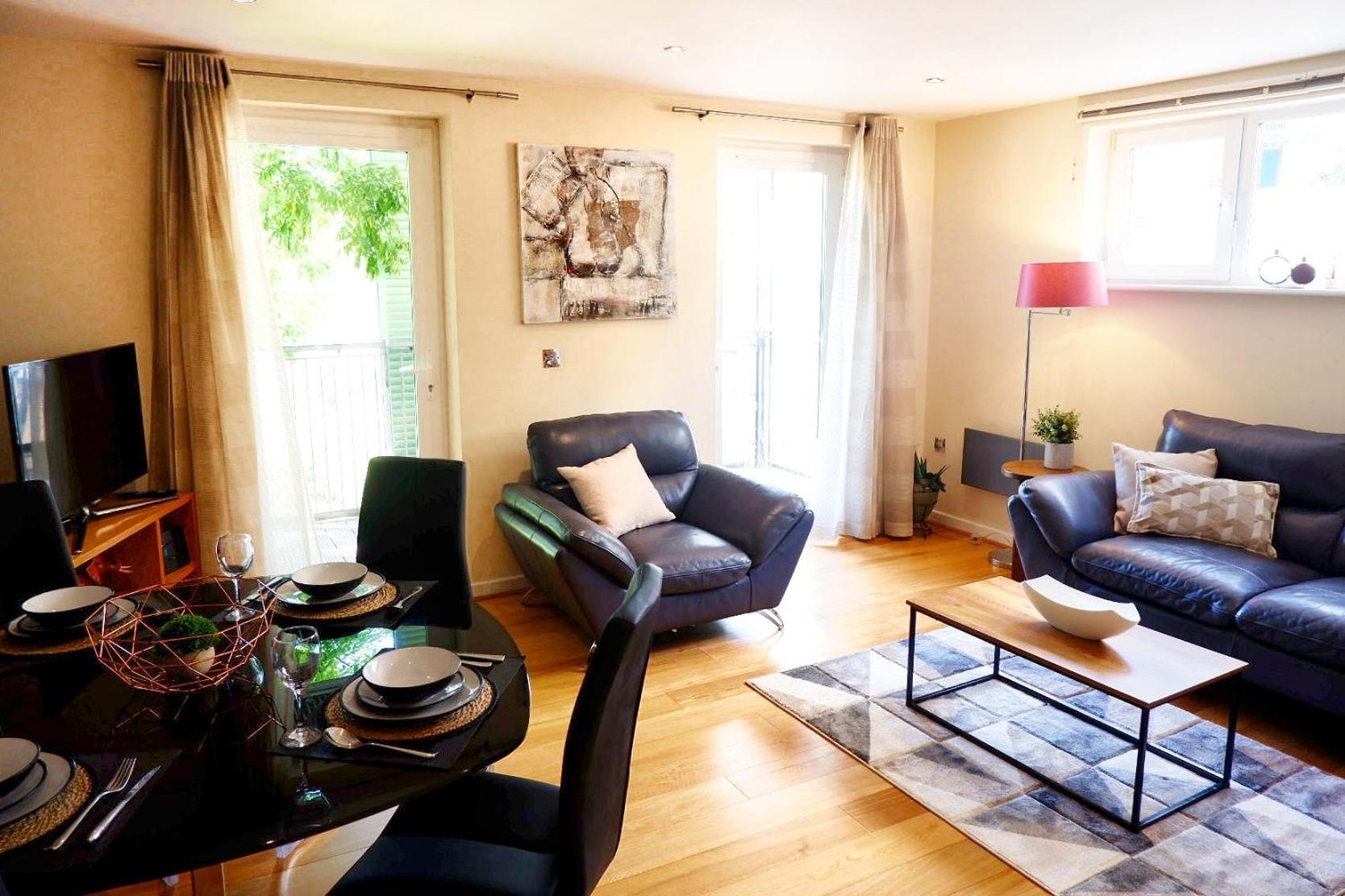 Stunning Apartment Close To Cambridge Station With Free Parking! Bagian luar foto