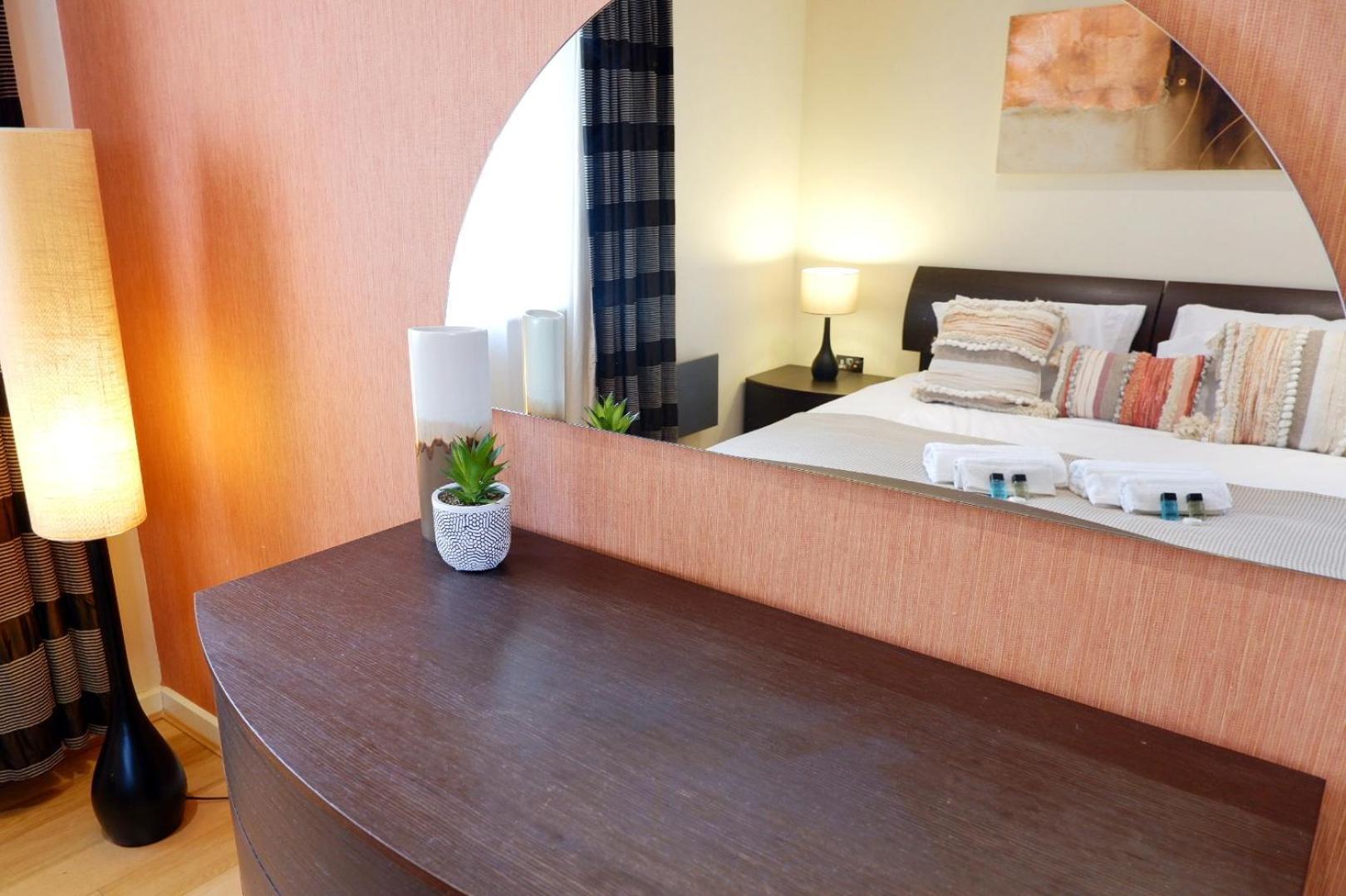 Stunning Apartment Close To Cambridge Station With Free Parking! Bagian luar foto